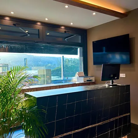 Hotel Gbc 2*